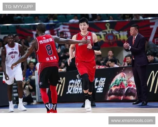 深圳乒乓球队以79分稳居冠军赛积分榜首位展现强劲实力